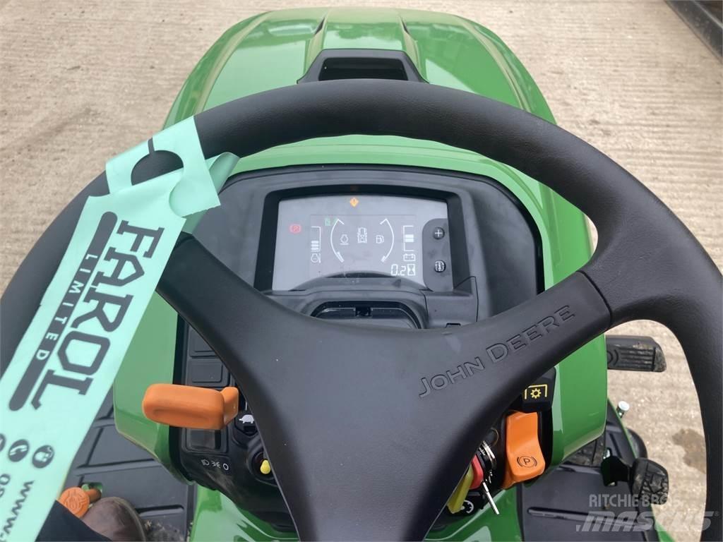 John Deere X950R Χορτοκοπτικά με καθιστό χειριστή