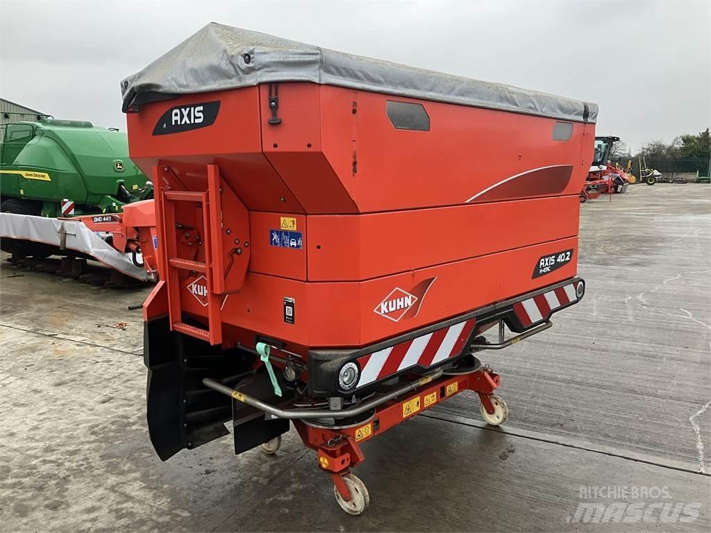 Kuhn Axis 40.2 HEMC Ψεκαστήρες λιπασμάτων