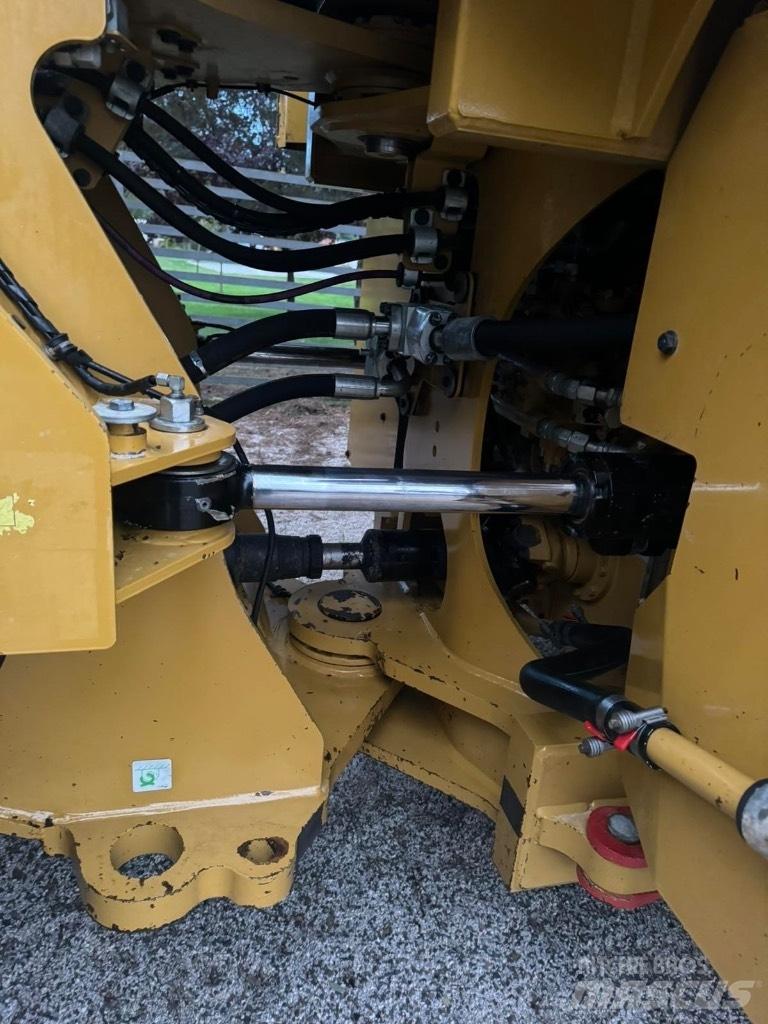 CAT 972 M Φορτωτές με λάστιχα (Τροχοφόροι)
