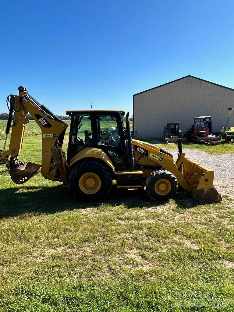 CAT 420 F2 ST Εκσκαφείς Φορτωτές τύπου JCB