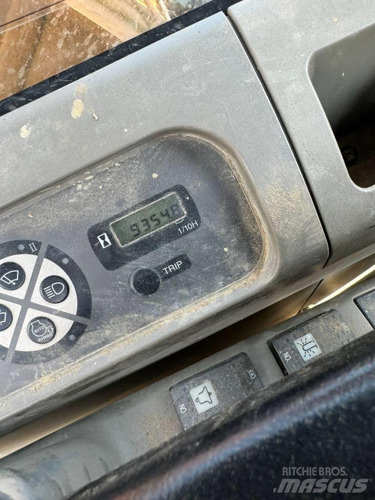 CASE CX 130 B Εκσκαφείς με ερπύστριες