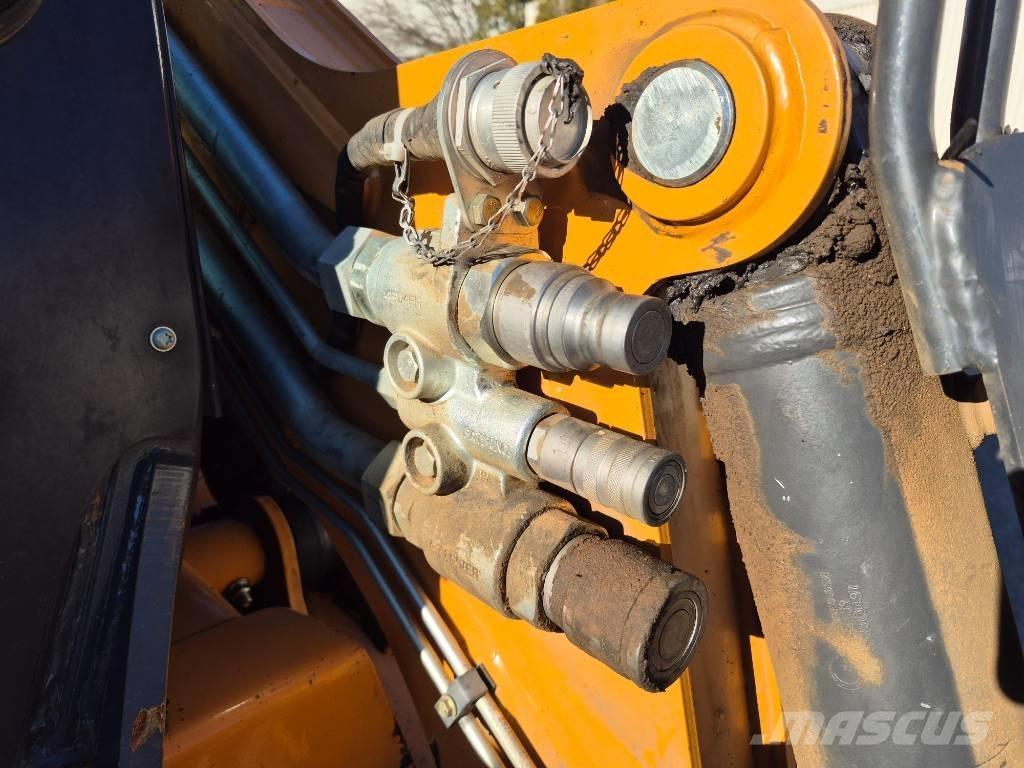 CASE TV 620 B Φορτωτάκια