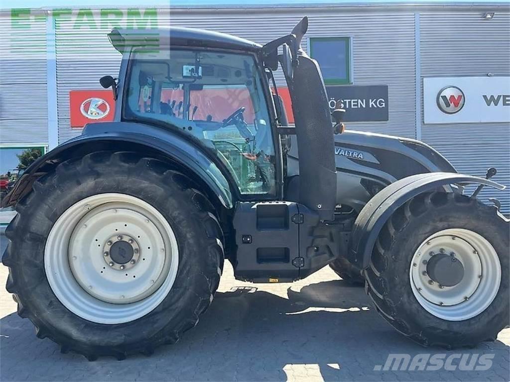 Valtra t174es Τρακτέρ