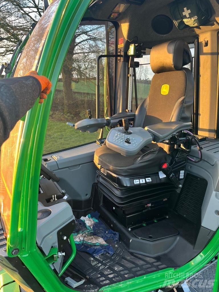 John Deere 1270G 8WD Θεριζοαλωνιστικές μηχανές