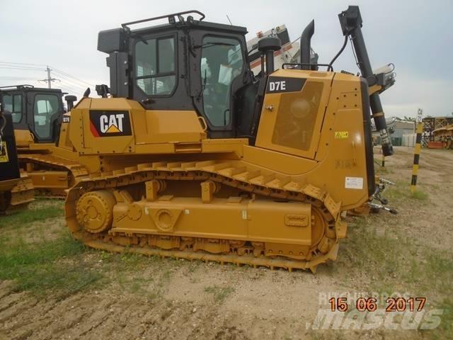 CAT D7E Μπουλντόζες με ερπύστριες