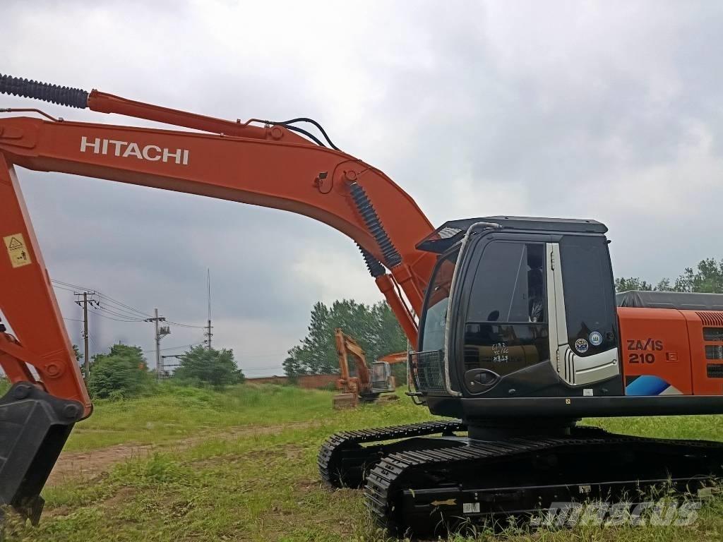 Hitachi ZX 210 Εκσκαφείς με ερπύστριες