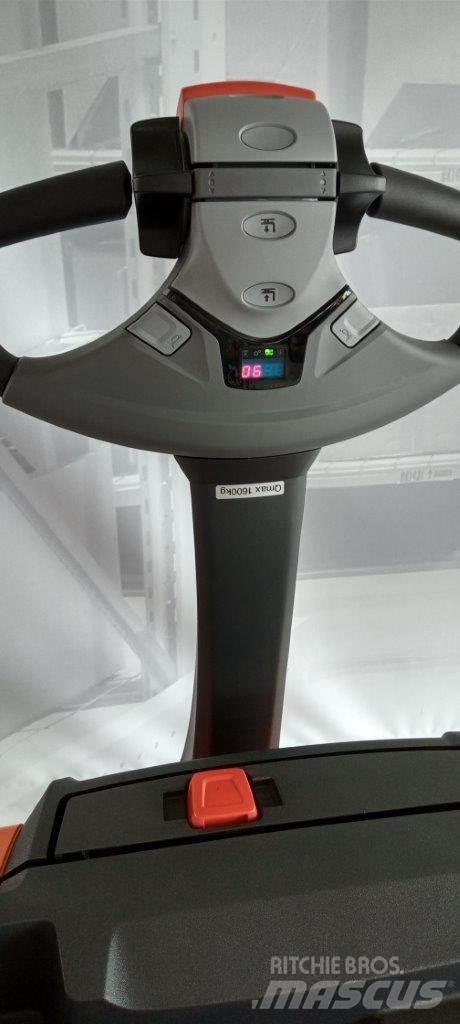 Toyota LWE 160 Χειροκίνητο περονοφόρο ανυψωτικό