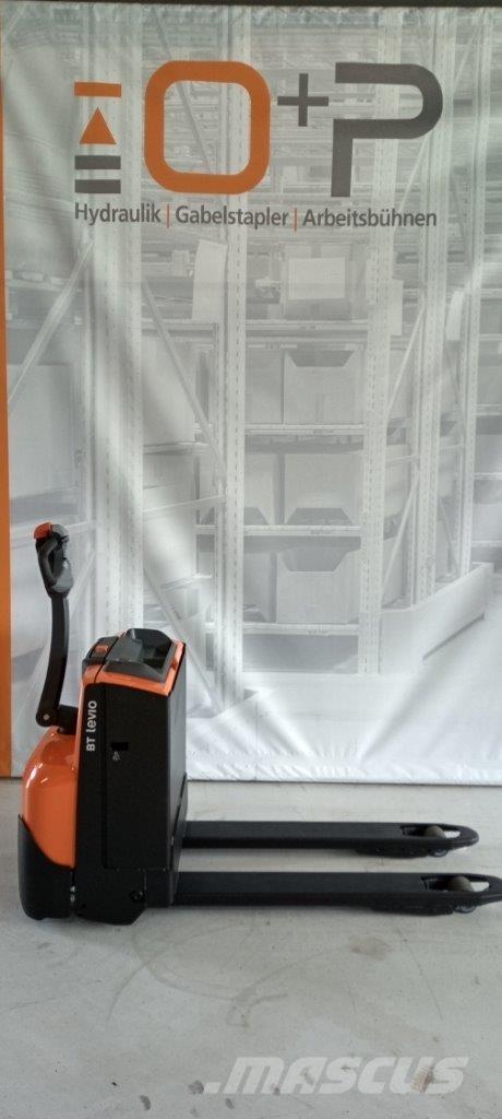 Toyota LWE 160 Παλετοφόρα πεζού χειριστή με ιστό