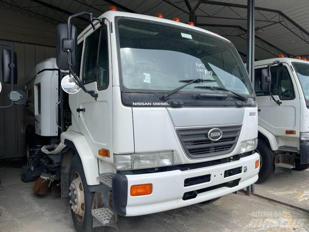UD 3300 Φορτηγά σκούπες