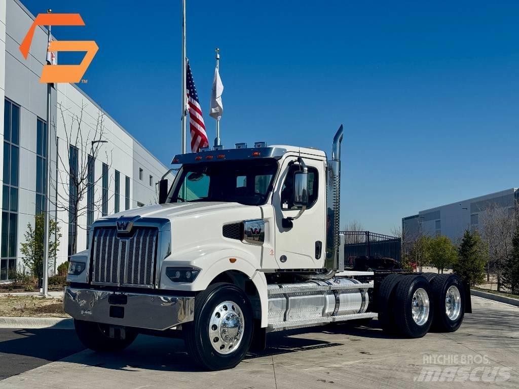 Western Star 49X Τράκτορες