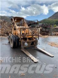 Komatsu SD25-1 Ανυψωτικά στενών δρόμων