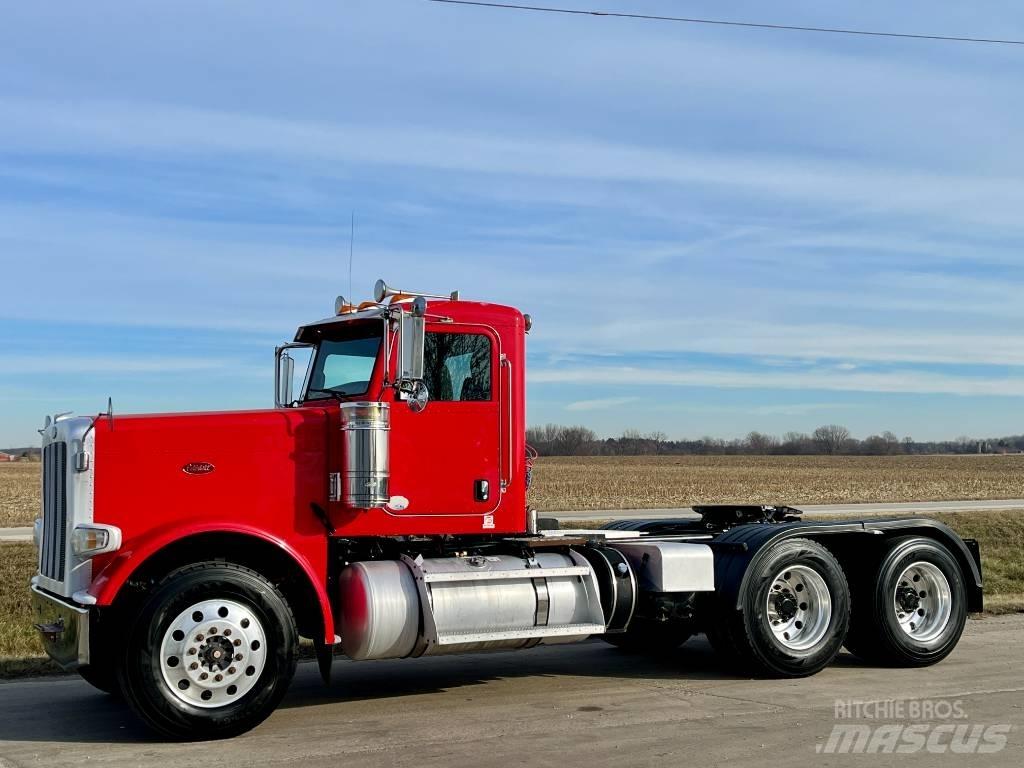 Peterbilt 388 Τράκτορες