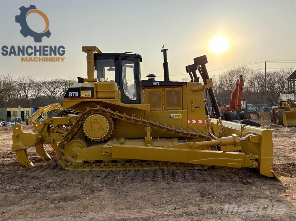 CAT D 7 R Μπουλντόζες με ερπύστριες