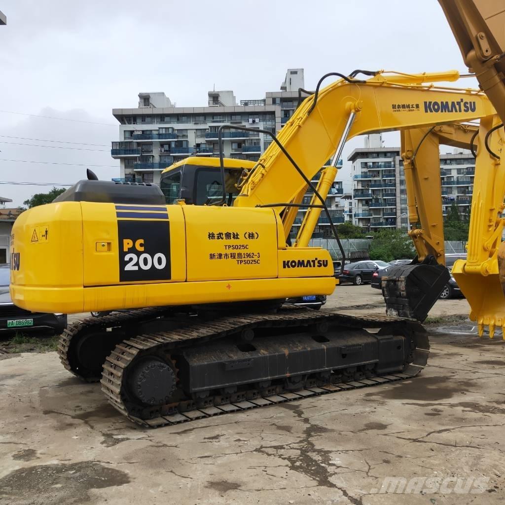 Komatsu PC200-7 Εκσκαφείς με ερπύστριες