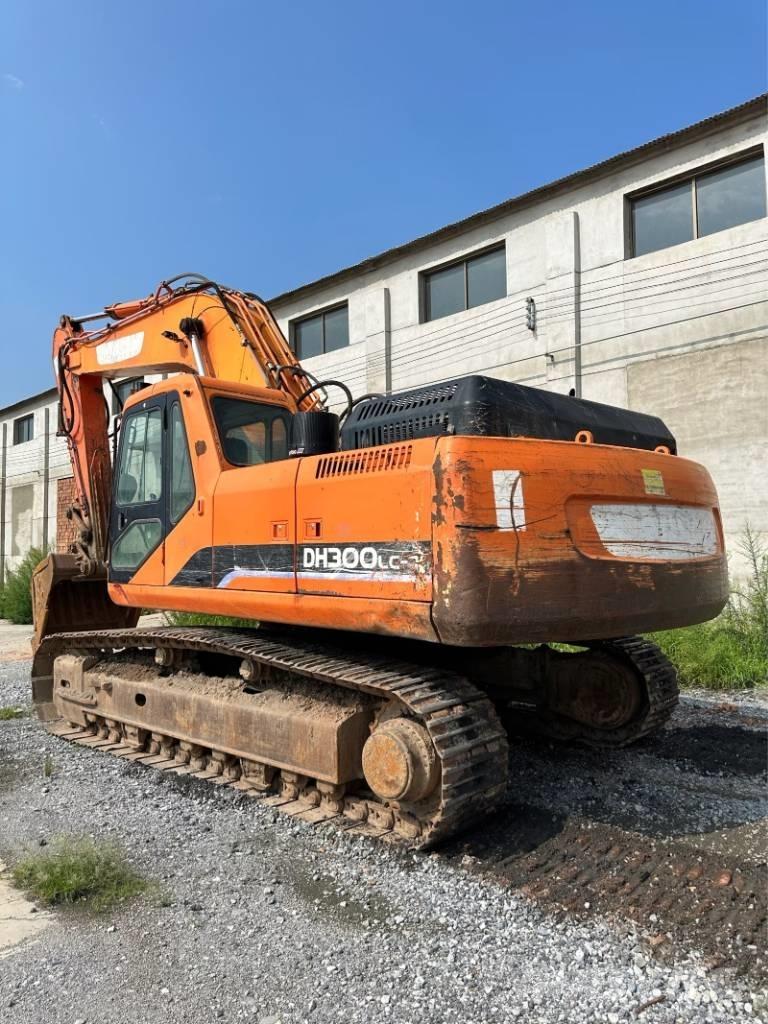 Doosan DH300 Εκσκαφείς με ερπύστριες
