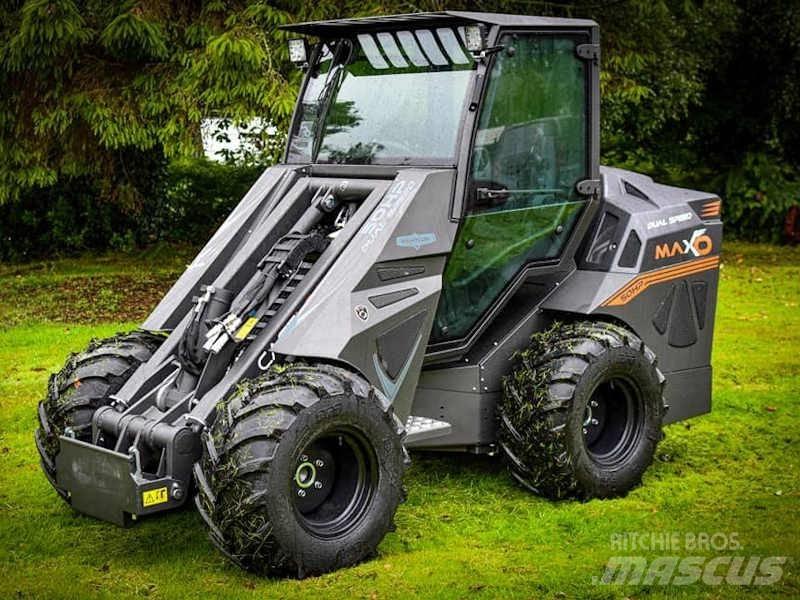 Cast Loader MAXO 57D Μίνι φορτωτές
