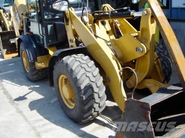 CAT 906 M Φορτωτές με λάστιχα (Τροχοφόροι)