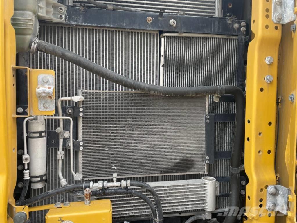 CAT 320 Εκσκαφείς με ερπύστριες