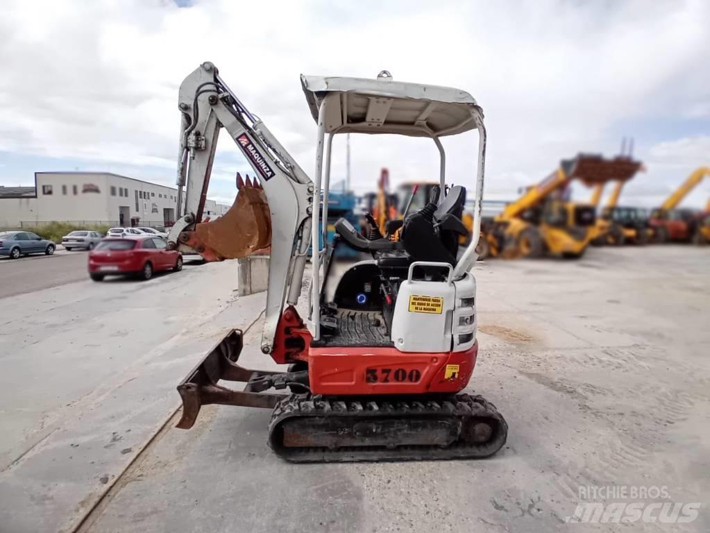 Takeuchi TB 215 R Εκσκαφάκι (διαβολάκι) < 7t