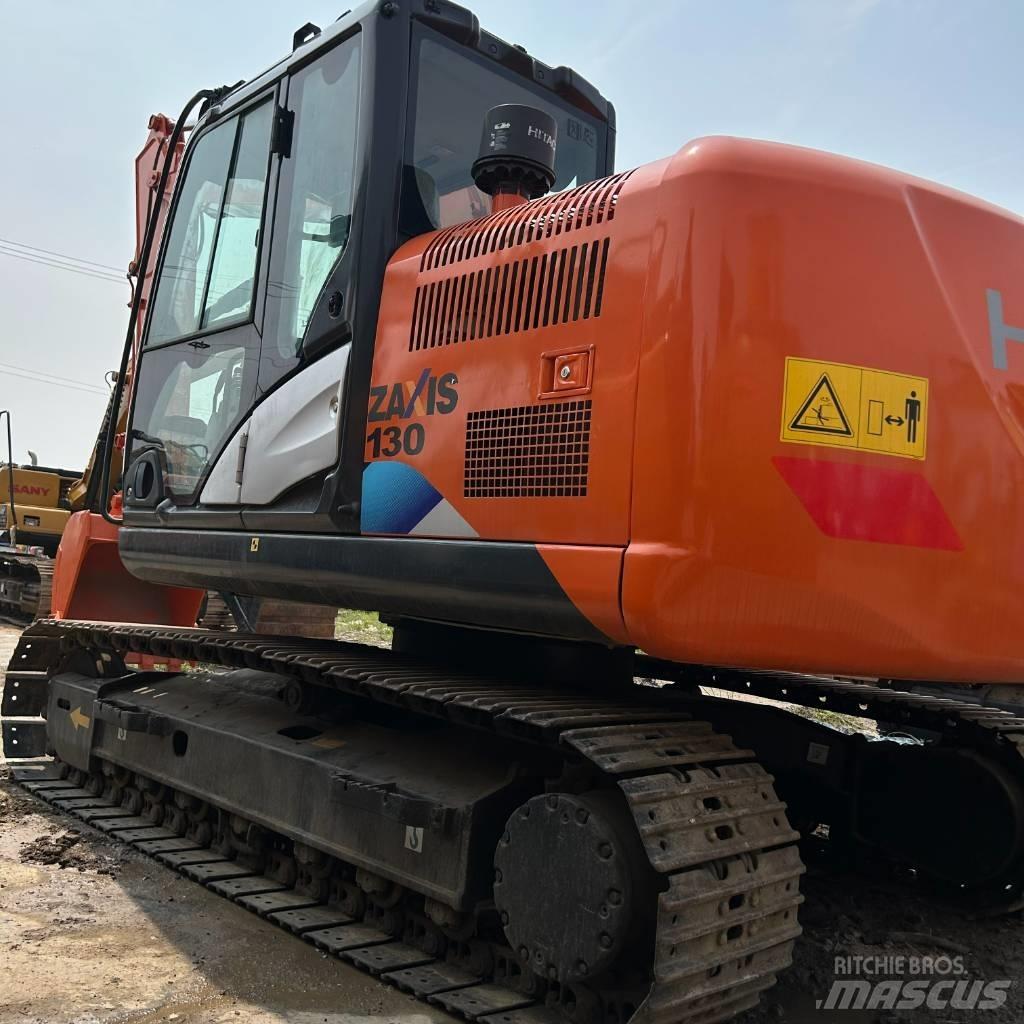 Hitachi 130 Εκσκαφείς με ερπύστριες