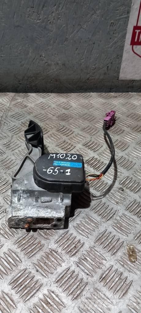 MAN TGA 81259706094 Καμπίνες και εσωτερικό