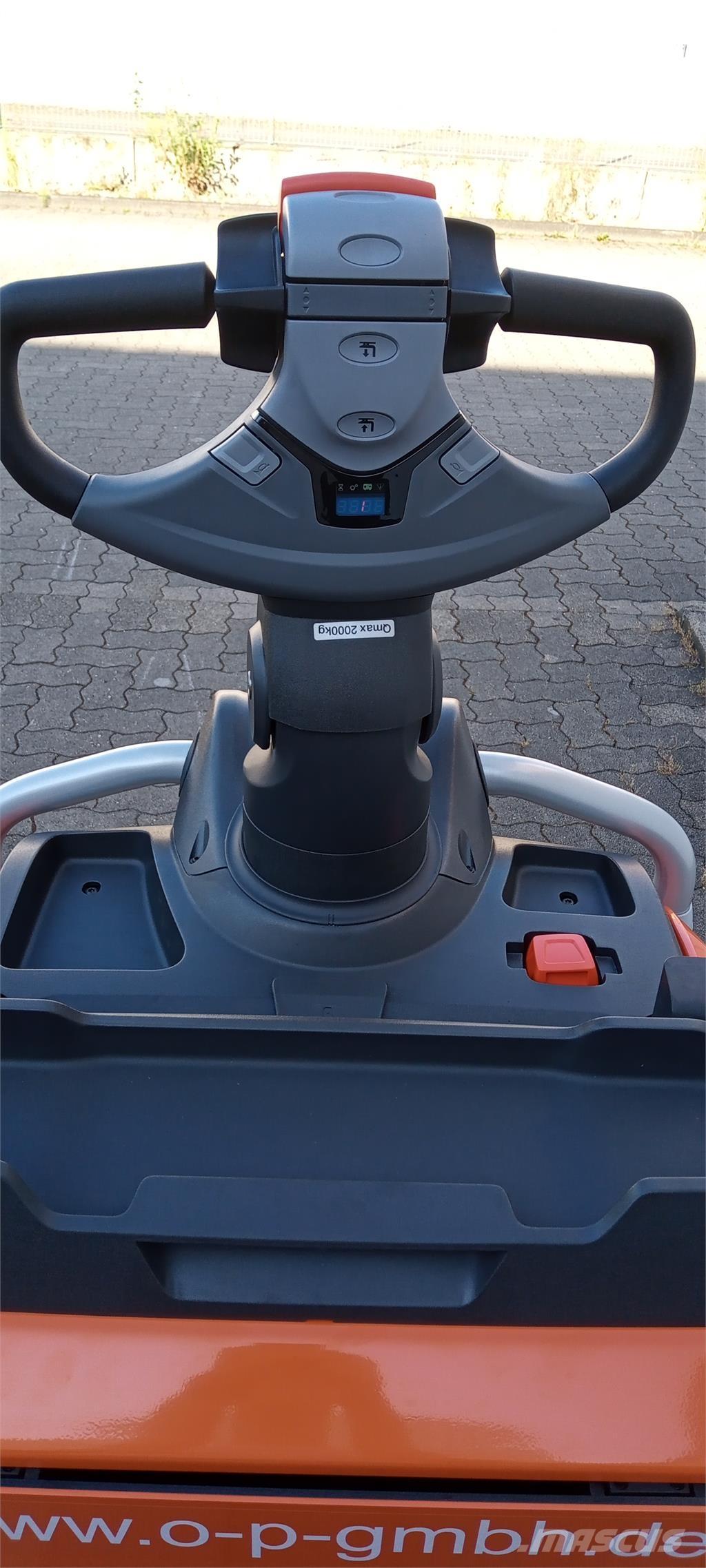 Toyota LPE200 Παλετοφόρα πεζού χειριστή με ιστό