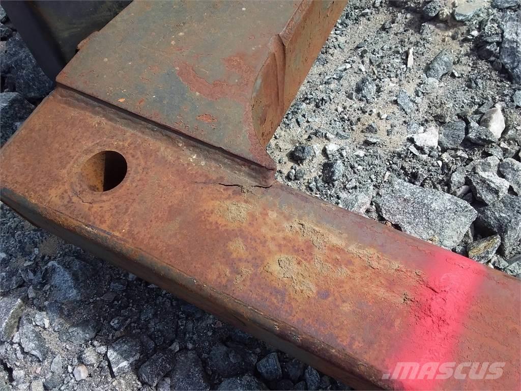 Valmet 890 Άλλα εξαρτήματα