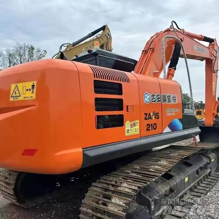 Hitachi ZX210 Εκσκαφείς με ερπύστριες
