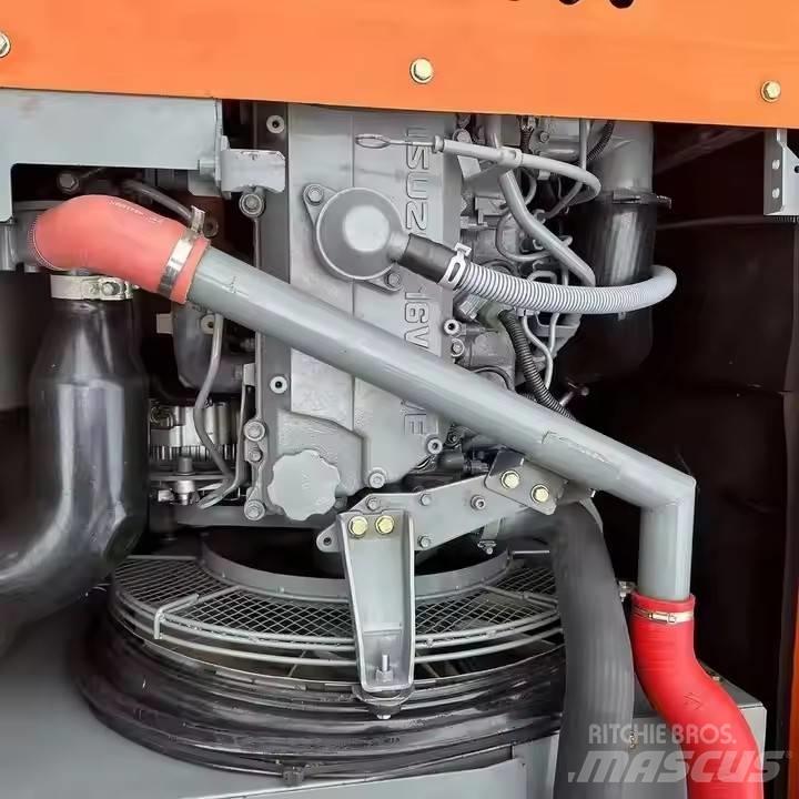 Hitachi ZX210 Εκσκαφείς με ερπύστριες