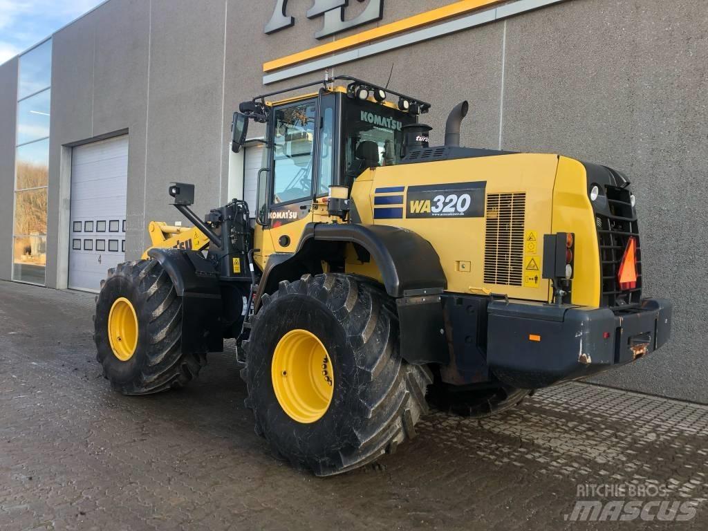Komatsu WA 320-8 Φορτωτές με λάστιχα (Τροχοφόροι)