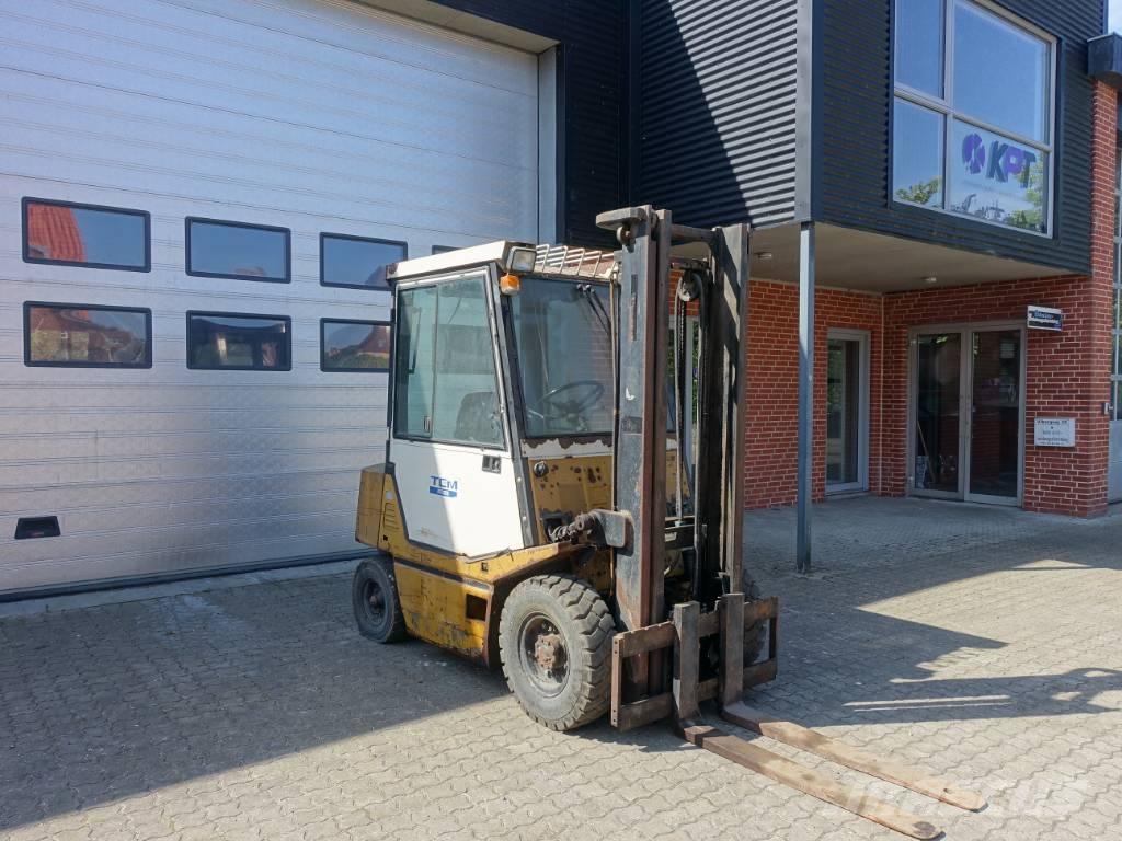 TCM FD 25 Z2 Πετρελαιοκίνητα Κλαρκ