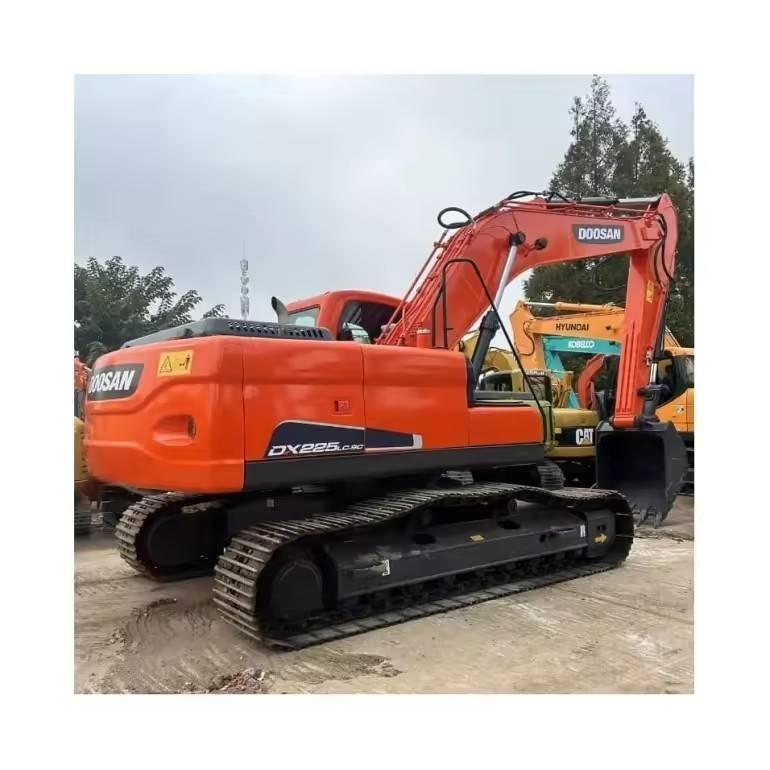 Doosan DX 225 LC-9C Εκσκαφείς με ερπύστριες