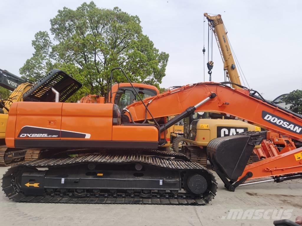 Doosan DX225LC-9C Εκσκαφείς με ερπύστριες
