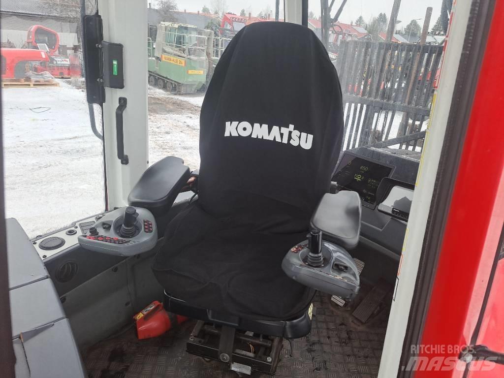Komatsu 865 Μεταφορείς ξυλείας