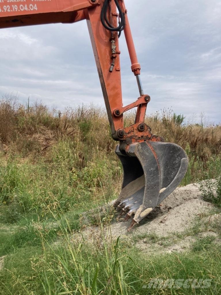 Hitachi EX 135 W Εκσκαφείς με τροχούς - λάστιχα