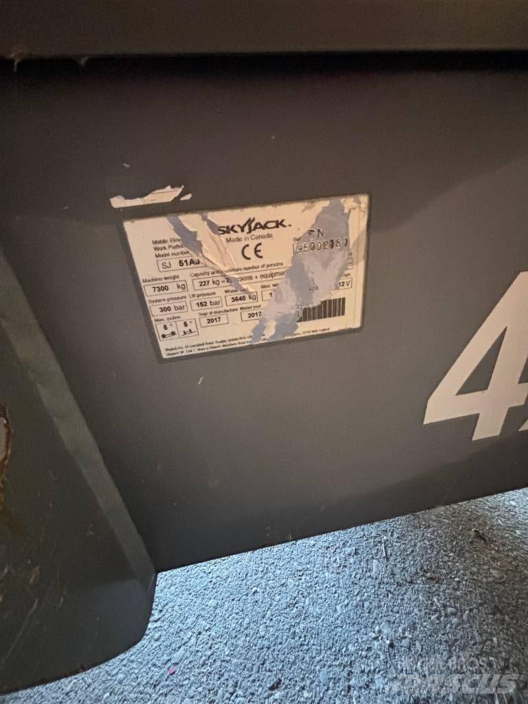 SkyJack SJ 51 AJ Ανυψωτήρες με αρθρωτό βραχίονα