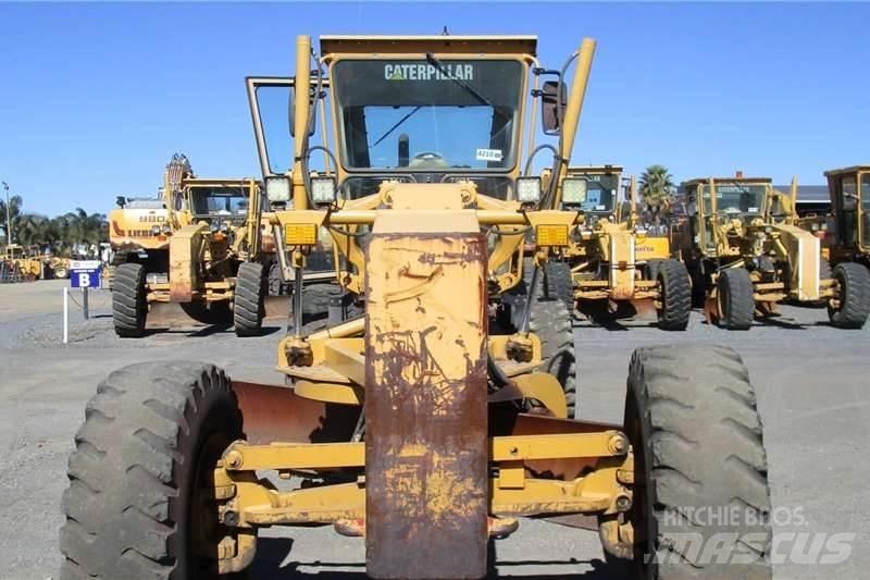 CAT 140K Γκρέιντερς