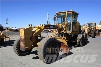 CAT 140K Γκρέιντερς