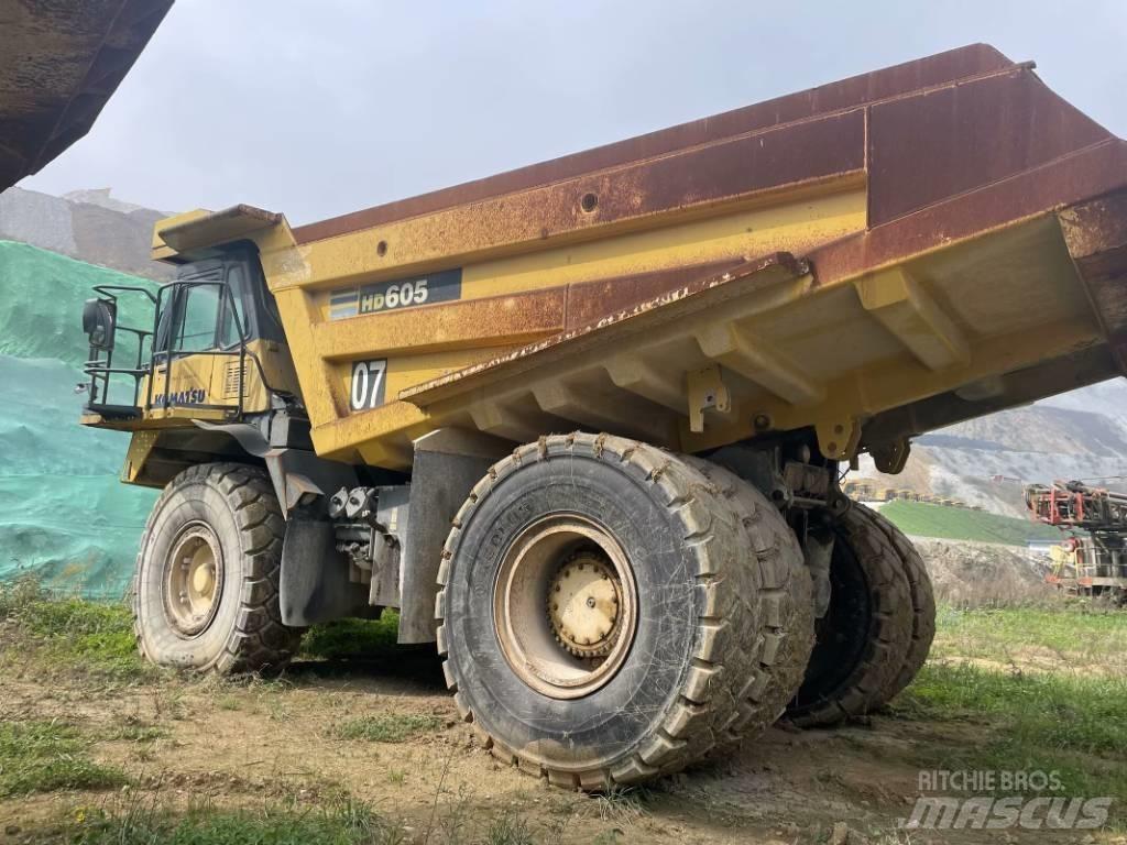 Komatsu HD 605-7 Άκαμπτα Dumper με ανατρεπόμενο κάδο