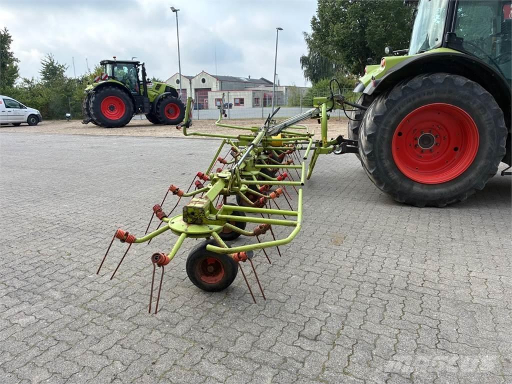 CLAAS VOLTO 870 Τσουγκράνες και χορτοξηραντικές μηχανές