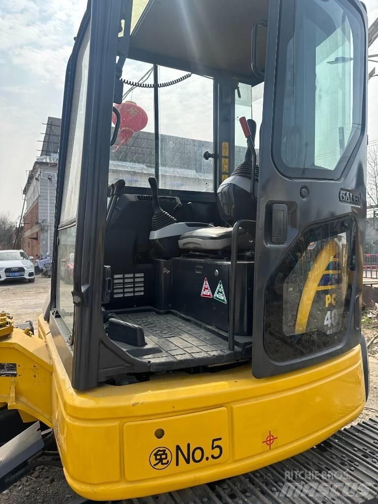 Komatsu PC 40 Εκσκαφάκι (διαβολάκι) < 7t