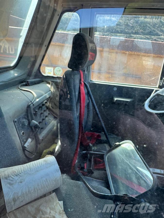 CAT 769D Καμπίνες και εσωτερικό