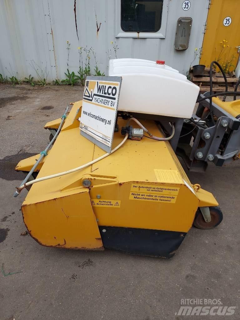 CAT 906/7/8 Σκούπες