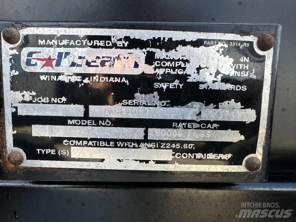 Mack GU813 Φορτηγά με γερανό & γάτζο