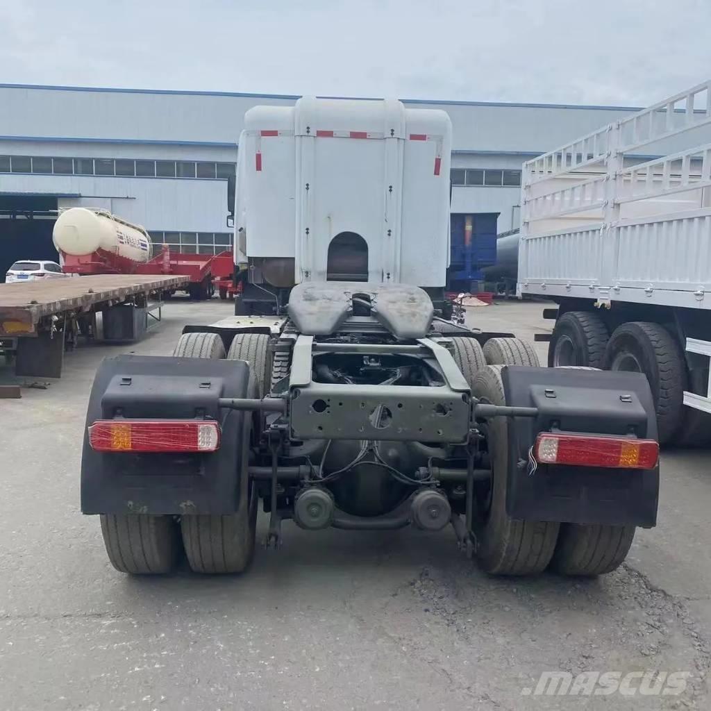 Howo 380 6x4 Τράκτορες