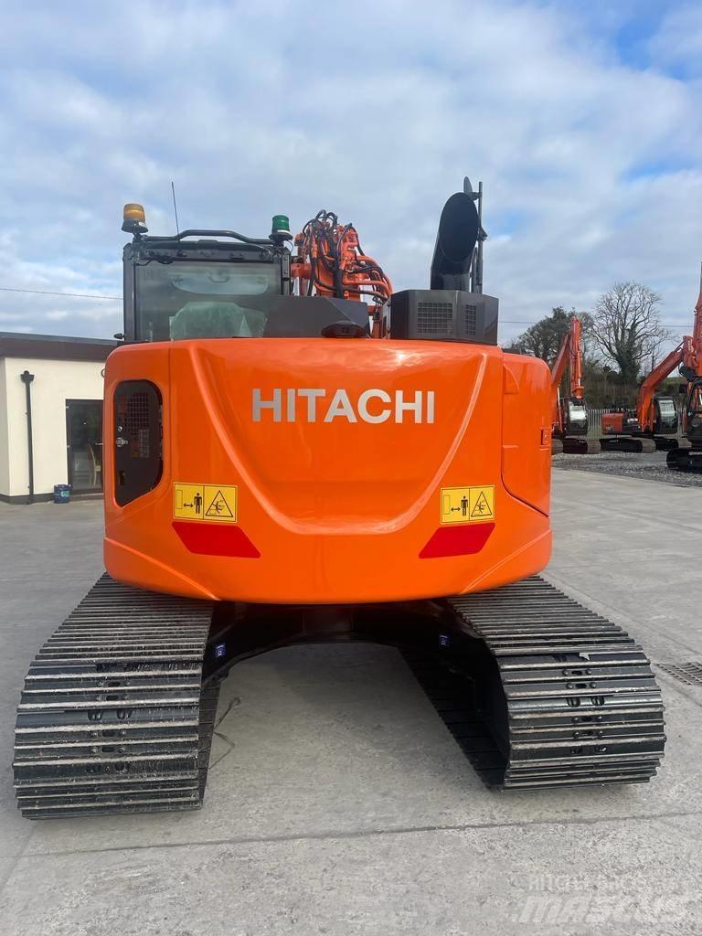 Hitachi ZX 135 US-6 Εκσκαφείς με ερπύστριες