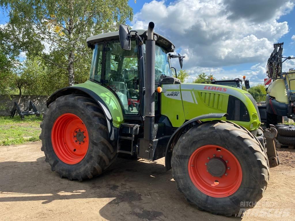 CLAAS Arion 640 Τρακτέρ