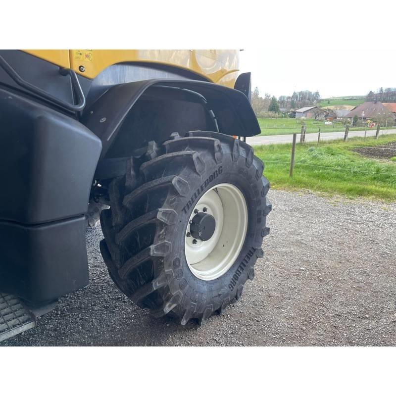 New Holland FR 700 Μηχανές χορτονομής