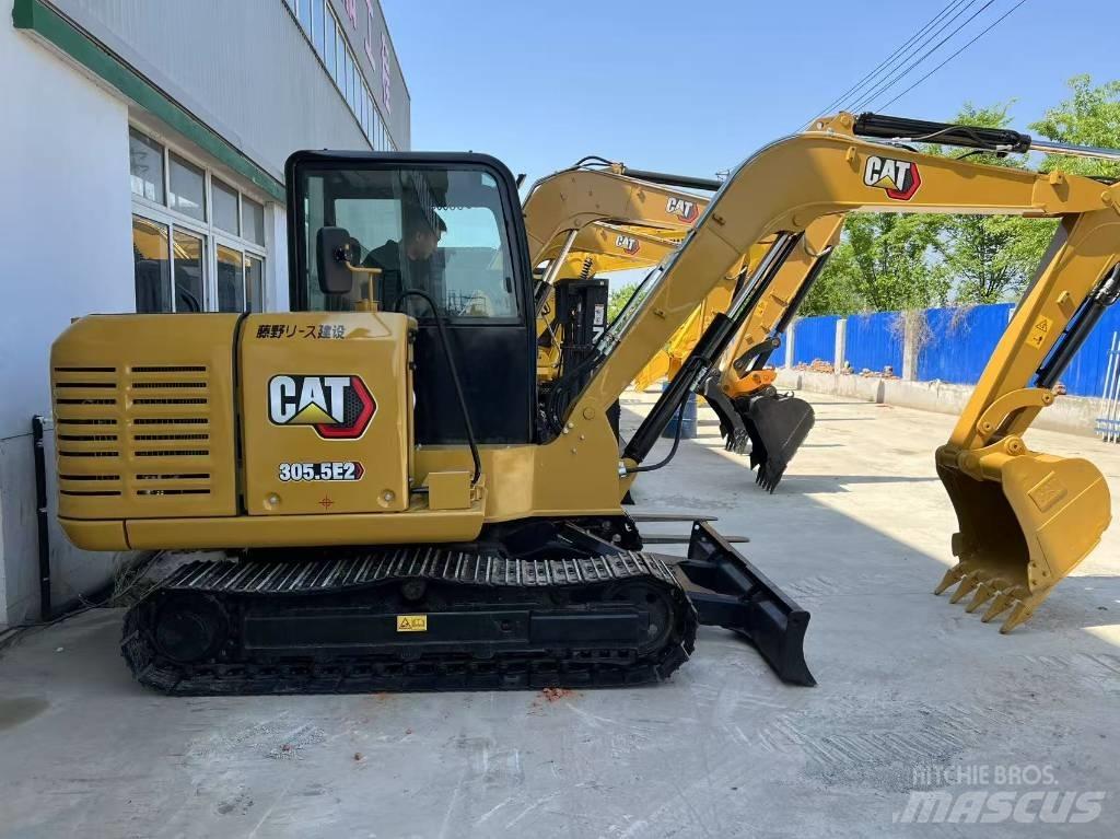 CAT 305.5 Εκσκαφείς με ερπύστριες