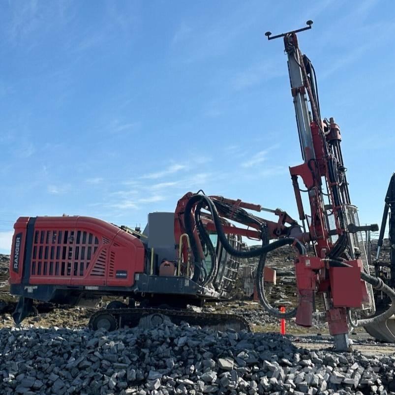Sandvik DX800i Εξοπλισμός επιφανειακών γεωτρήσεων